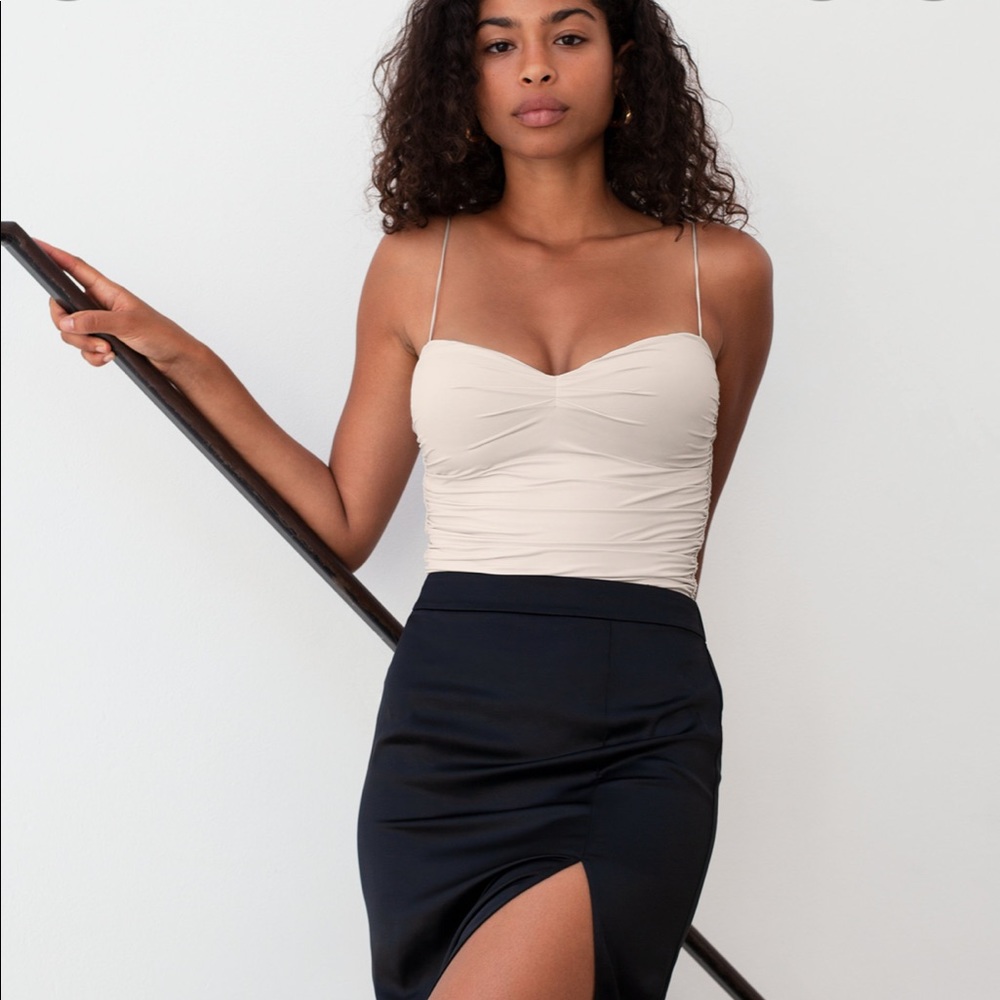 Aritzia nude babaton bodysuit